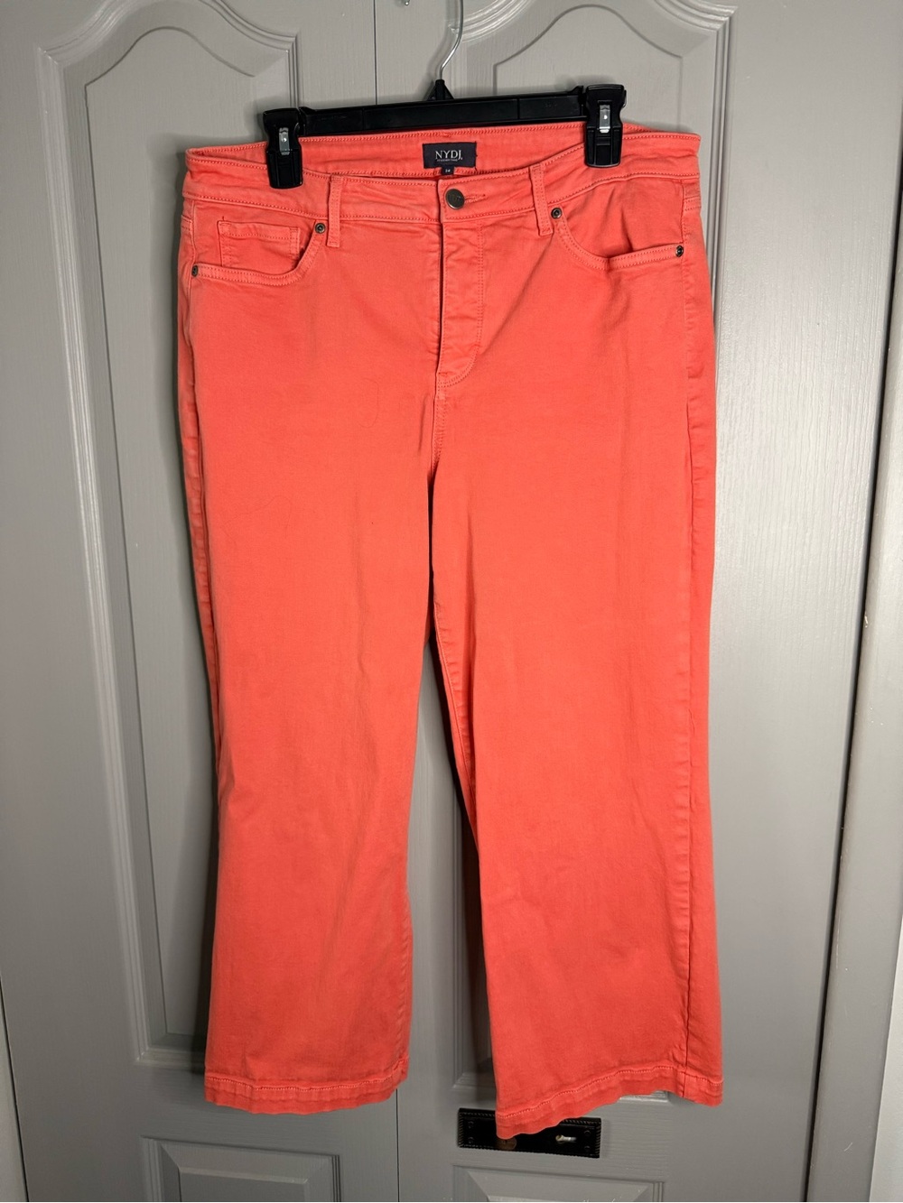 NYDJ Women’s Coral Straight-Leg Jeans